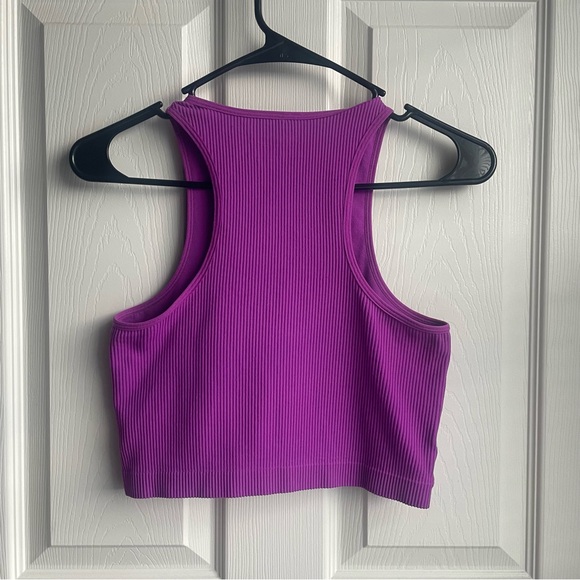 Garage Ribbed Halter Crop Top - Picture 2 of 4